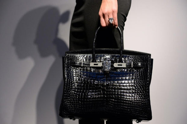 Prive Porter: The Psychology of Owning a Hermès Bag: What Makes Them Coveted Status Symbols?