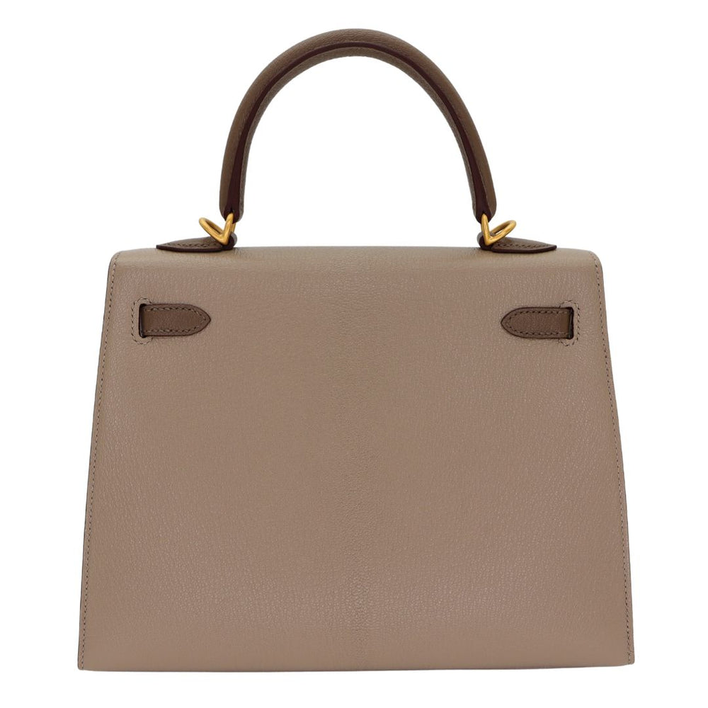 11_4fb8a8ad-d103-4aae-8f6e-