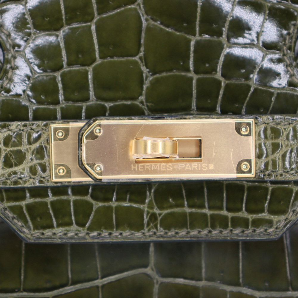 Hermès 30cm Birkin Vert Olive Shiny Niloticus Crocodile Gold