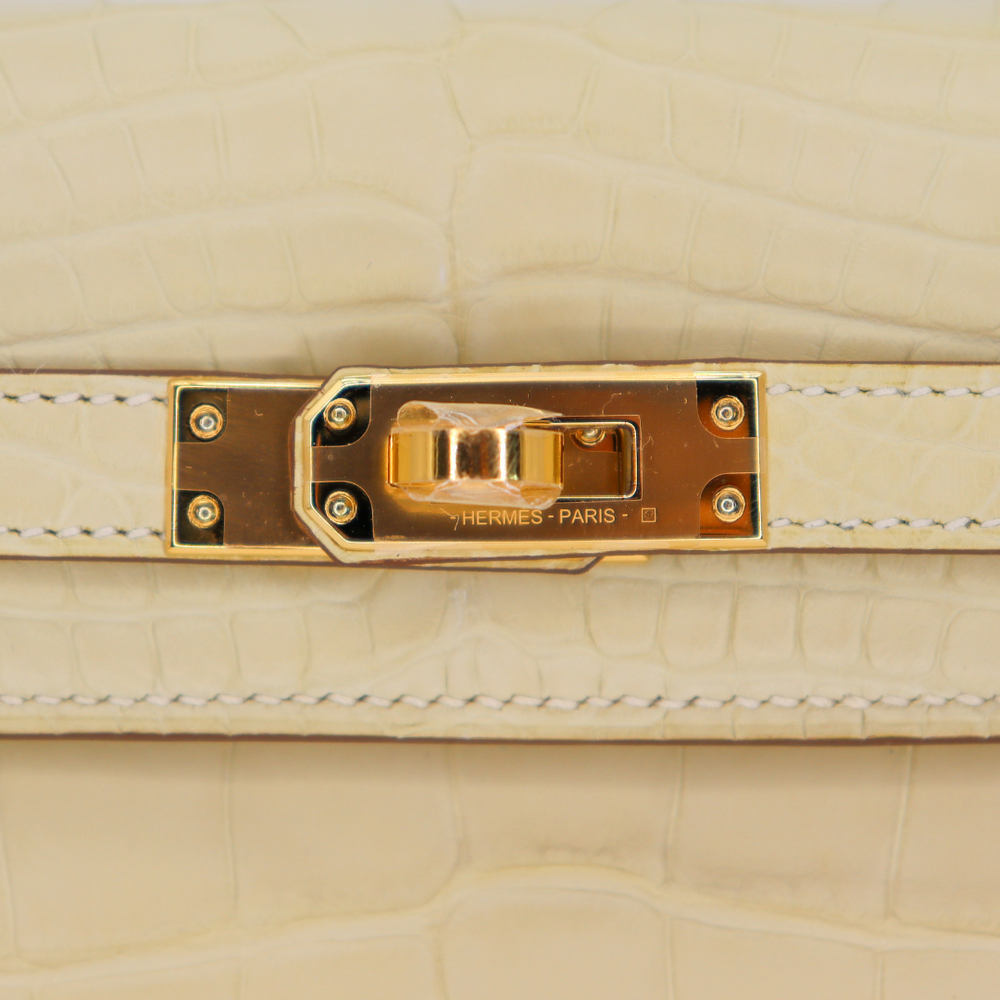 Hermès 25cm Kelly Retourne Black Matte Alligator Gold Hardware