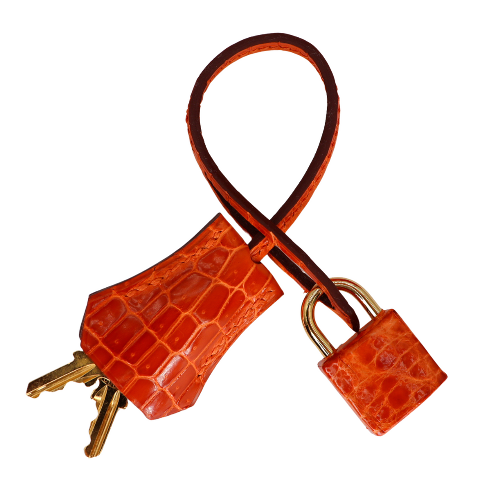 Hermès 28cm Kelly Sellier Orange Shiny Niloticus Crocodile Gold