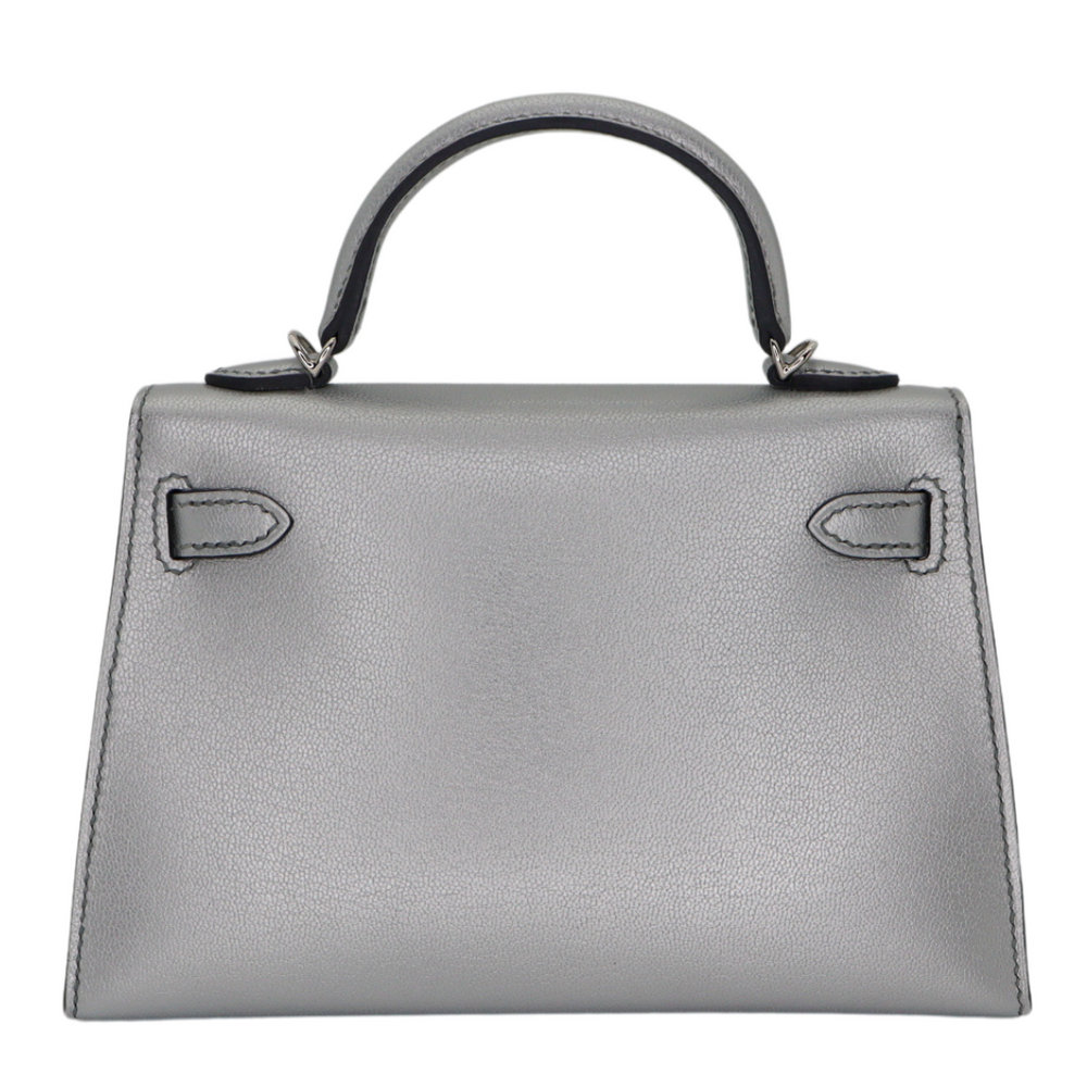 HERMES シルバー レザー ケース Hermes Constance 18 Argent Chevre Chamkilight Palladium Hardware