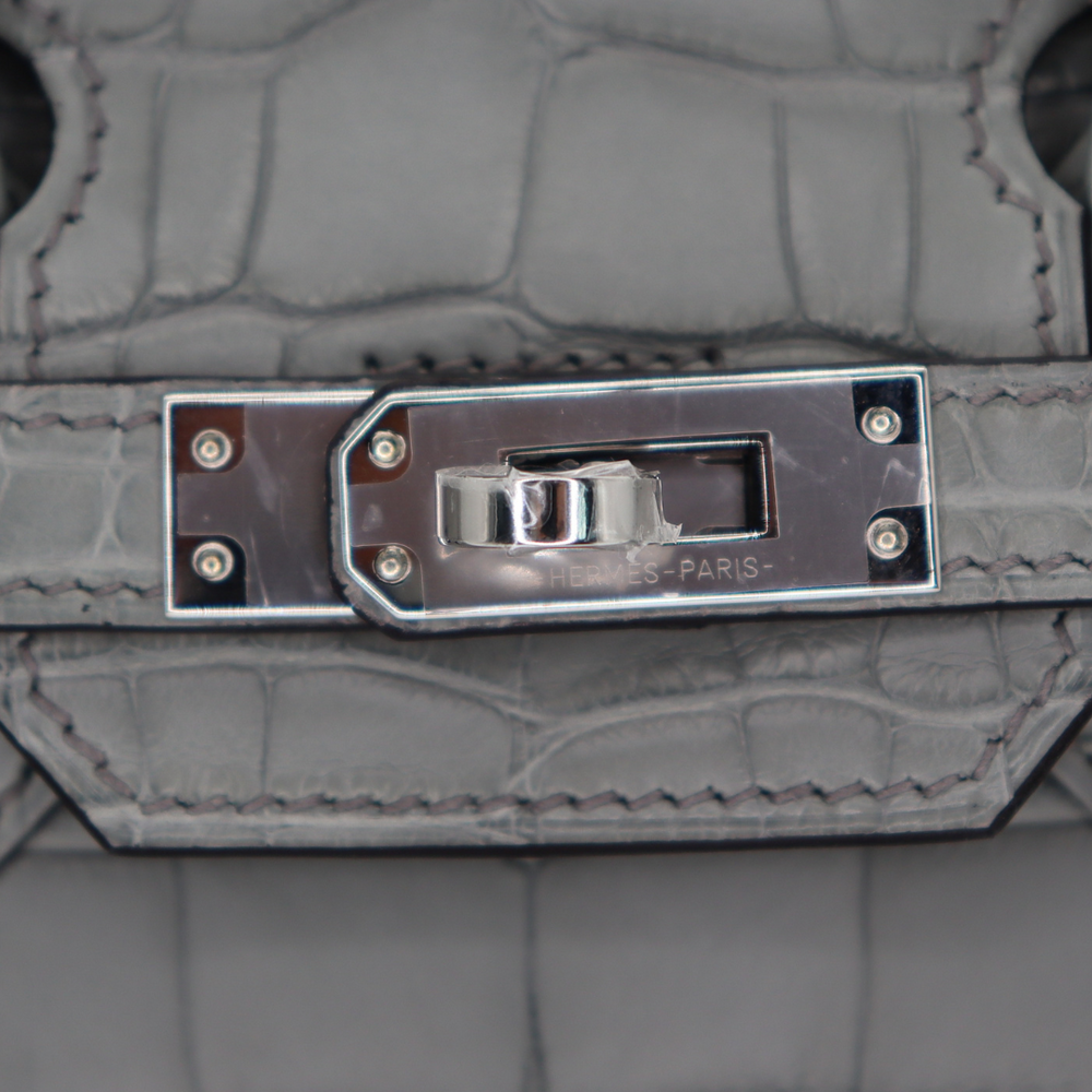 Hermès 25cm Birkin Chai Matte Alligator Gold Hardware exclusive at
