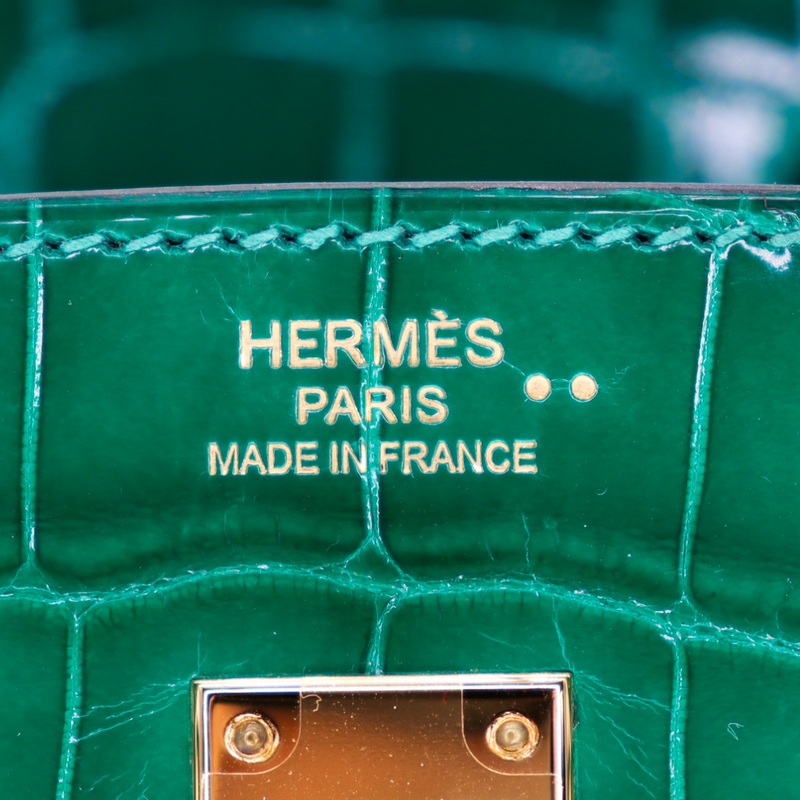 Hermès 25cm Birkin Emerald Shiny Niloticus Crocodile Gold Hardware Hermès 25cm Birkin Emerald Shiny Niloticus Crocodile Gold Hardware