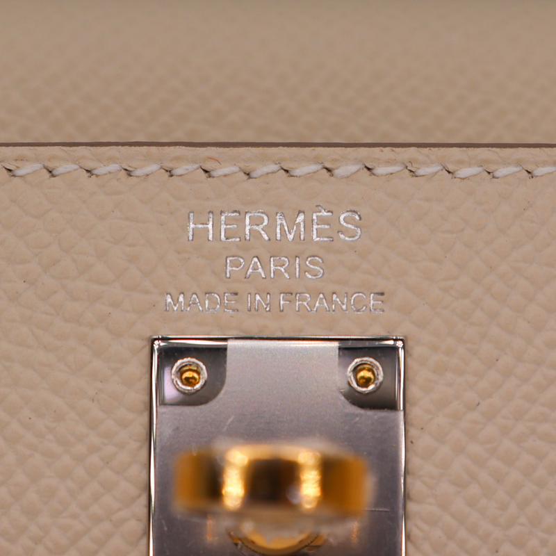 Hermès 25cm Kelly Sellier Craie Epsom Leather Electrum Hardware